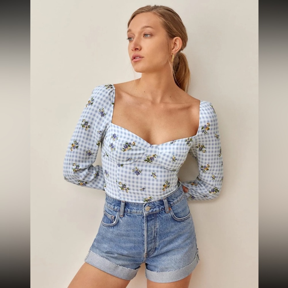 Reformation Reign Top